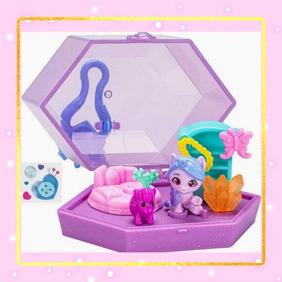 My Little Pony ♡ Crystal Keychain ♡ Mini World Magic Izzy Moonbow - Picture 4 of 6